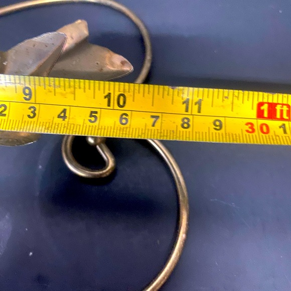 Beautiful Home Interior Gold Metal Wall Decor Candle Holders - Picture 8 of 9